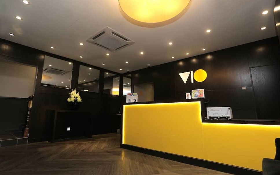 Meja Penyambut Tetamu Gambar