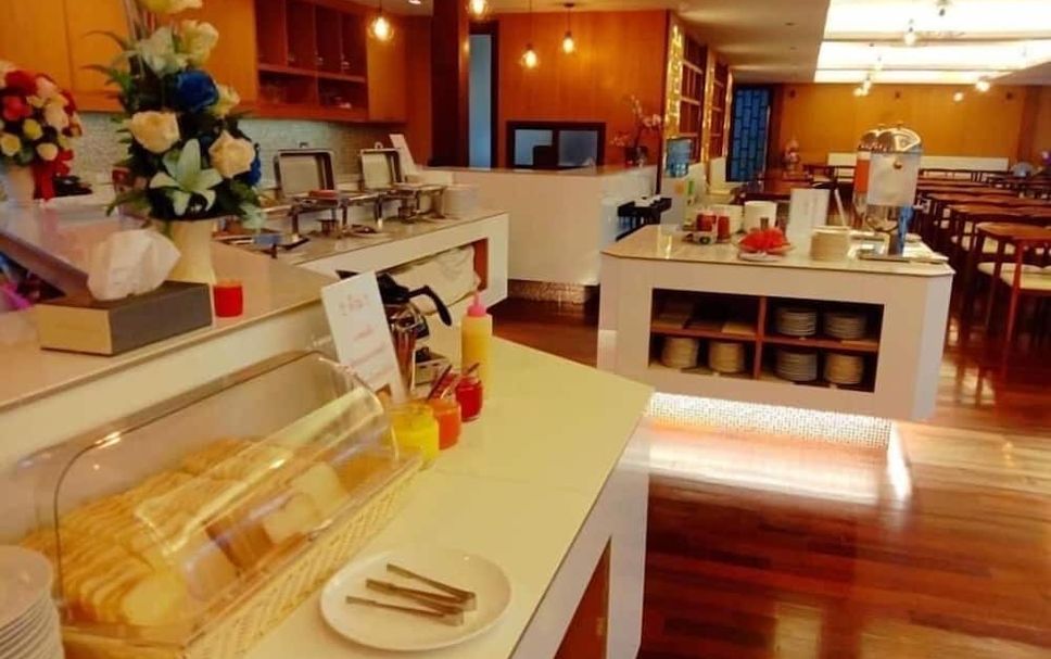 Buffet Gambar