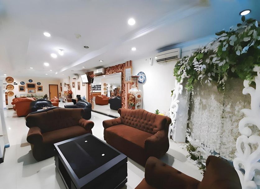 Balai Menunggu Gambar