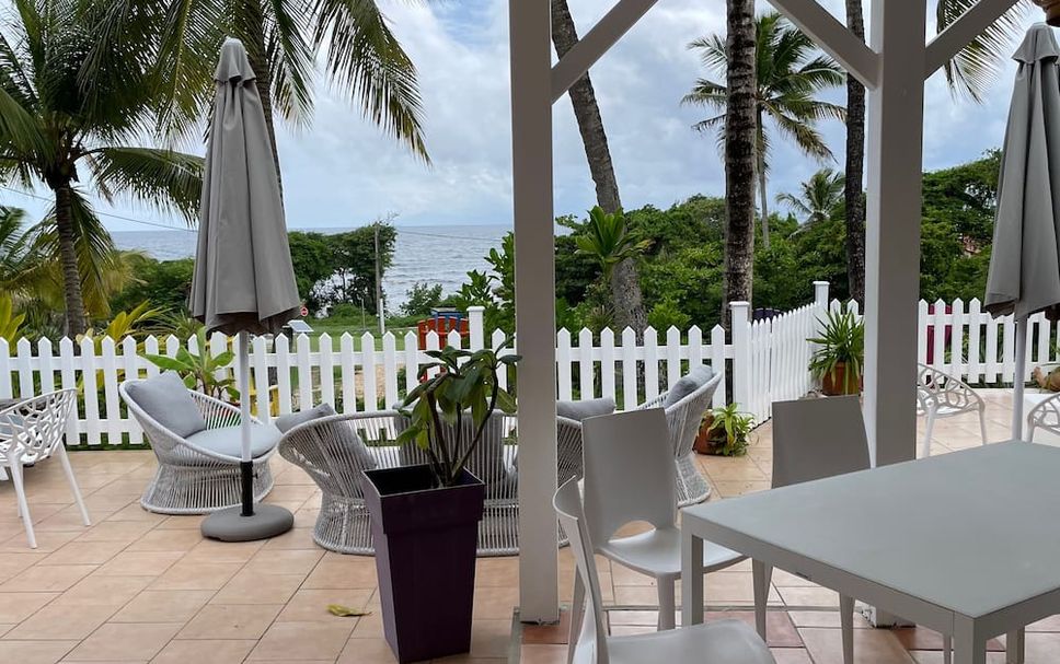 Patio Gambar