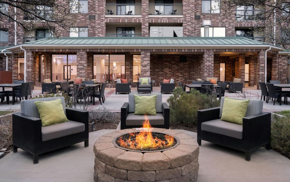Patio Gambar