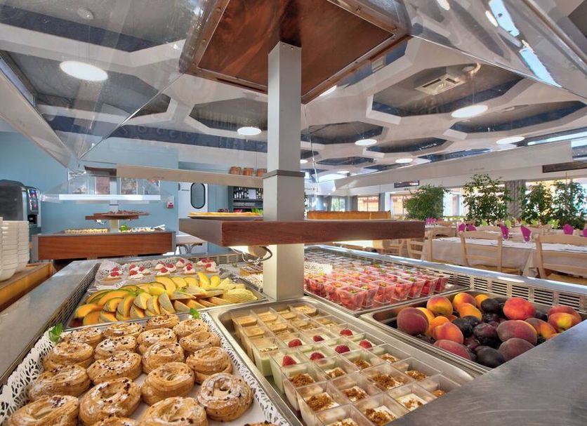 Buffet Gambar