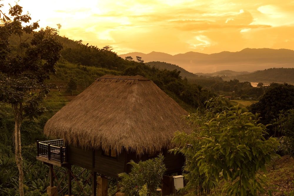 Pemandangan luar
