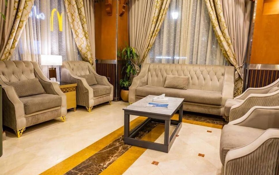 Balai Menunggu Gambar