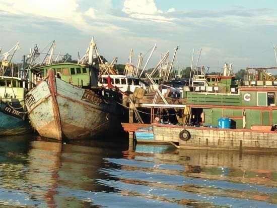 Pemandangan luar
