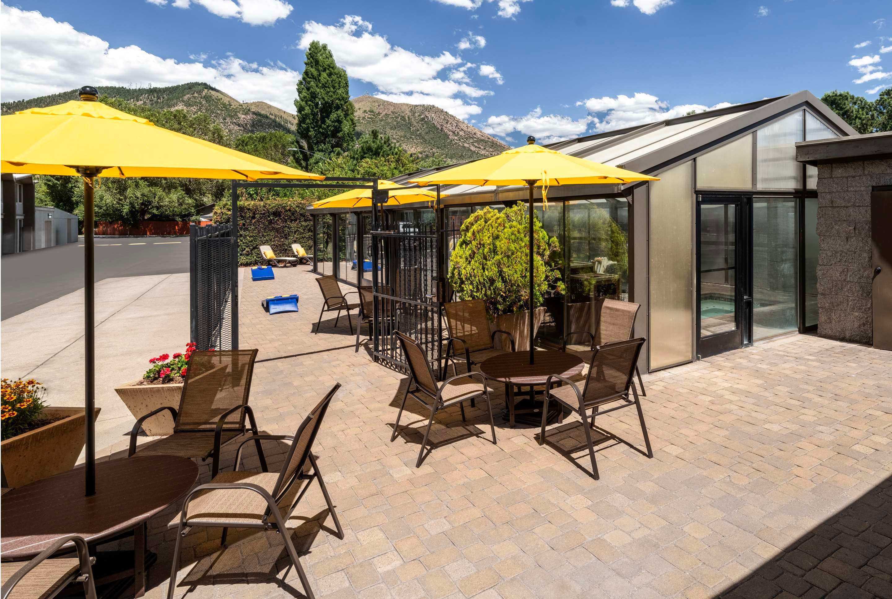 Patio Gambar