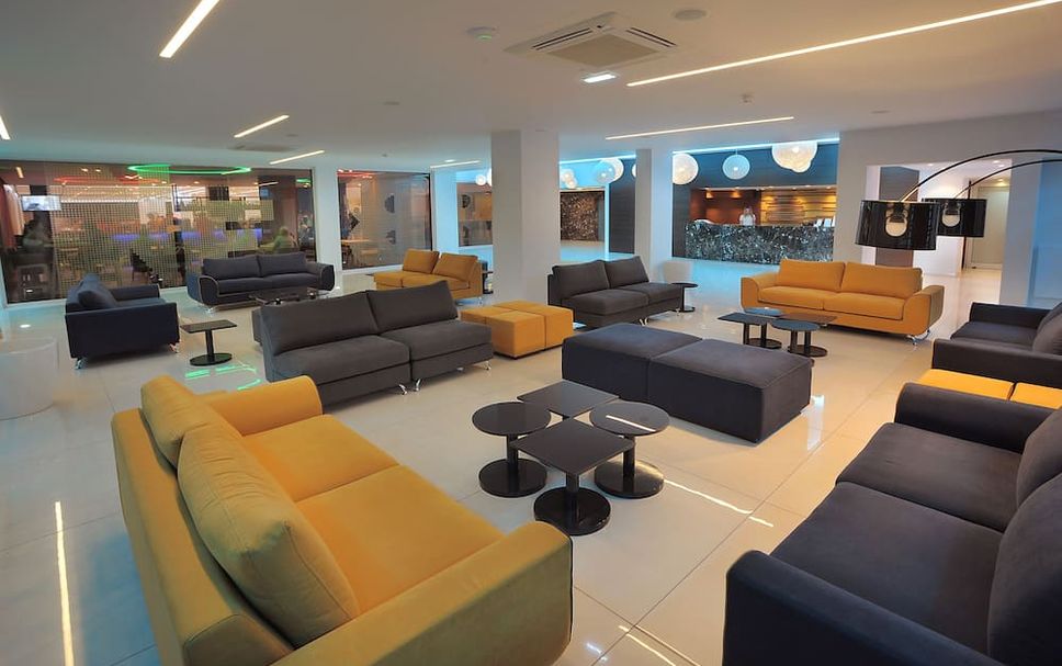 Balai Menunggu Gambar