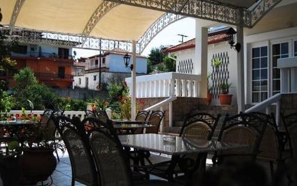 Patio Gambar