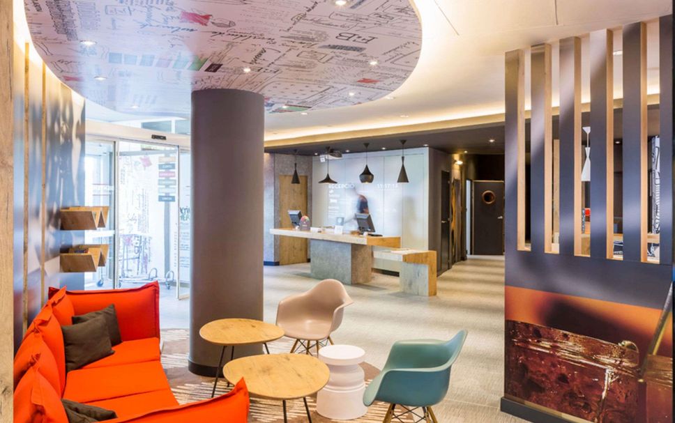 Balai Menunggu Gambar