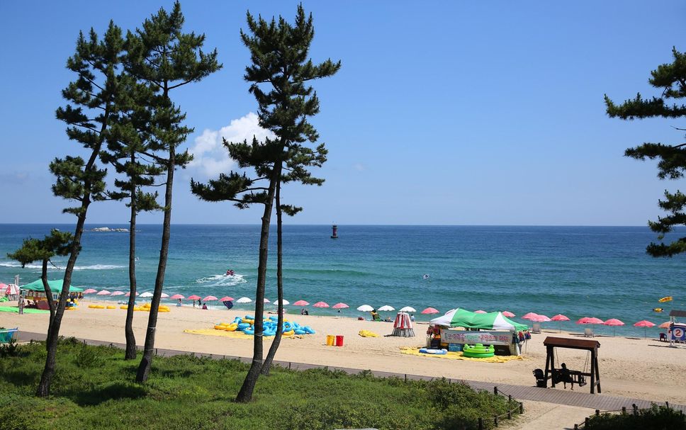 Pantai Gambar