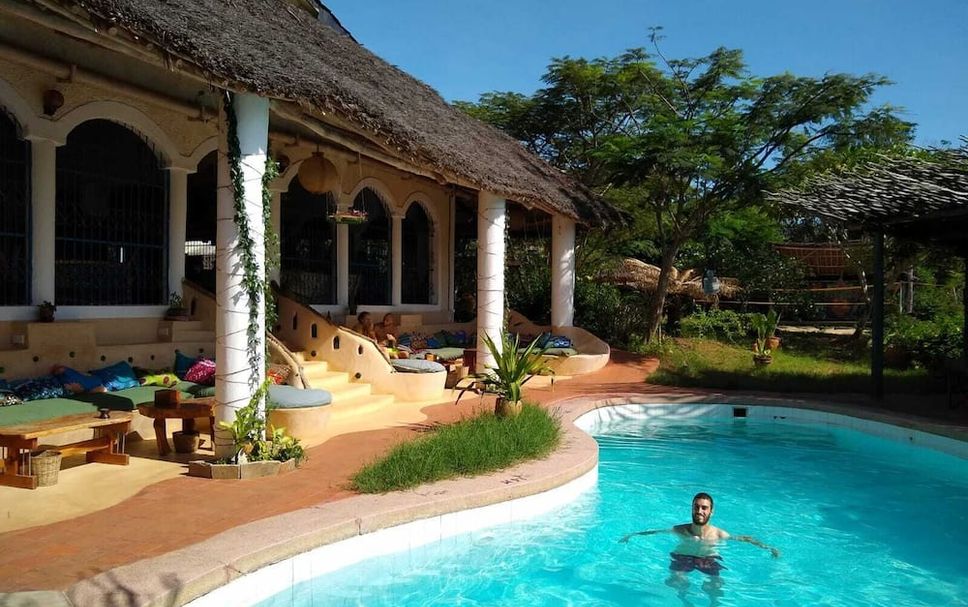 Kolam renang Gambar