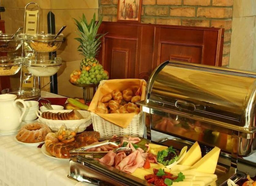 Buffet Gambar