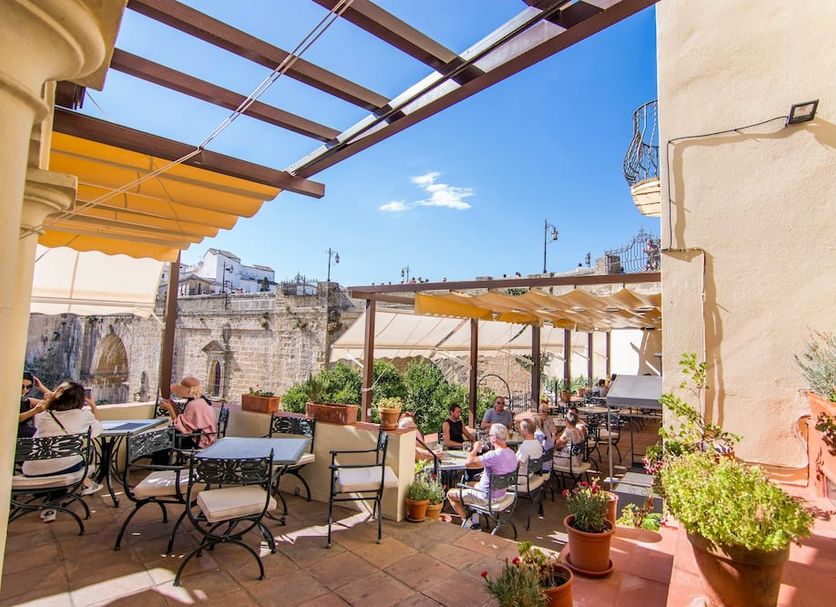 Patio Gambar