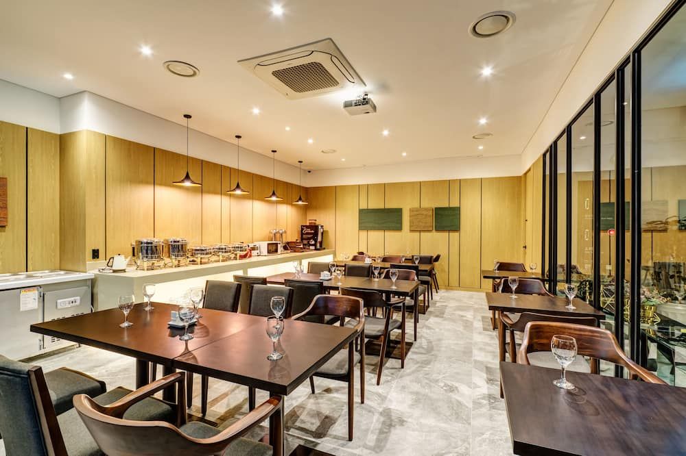 Restoran