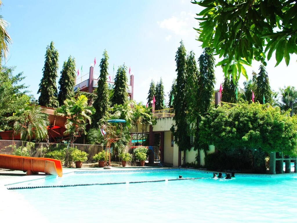 Kolam renang Gambar
