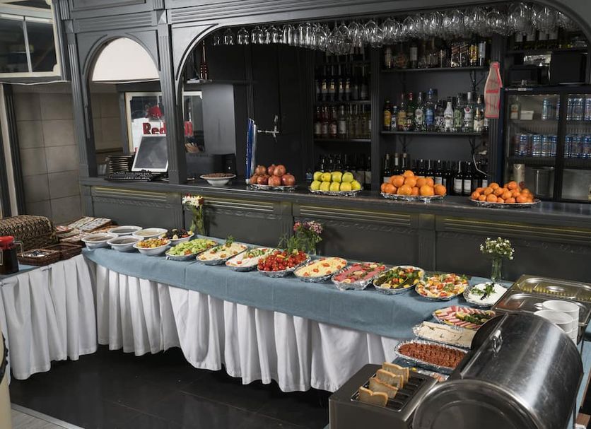 Buffet Gambar