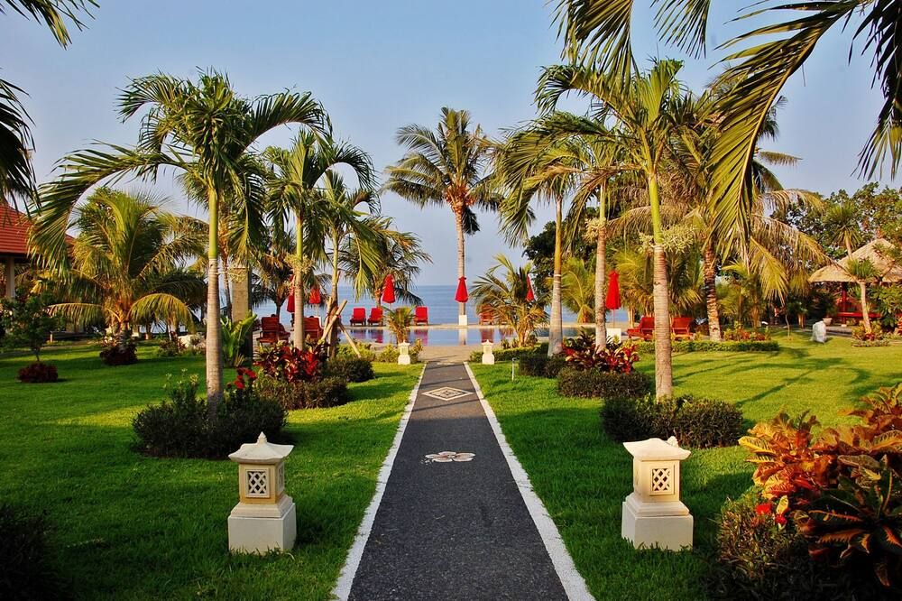 Pemandangan luar