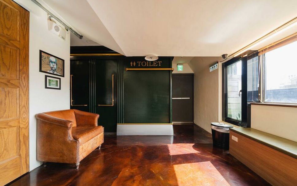 Meja Penyambut Tetamu Gambar