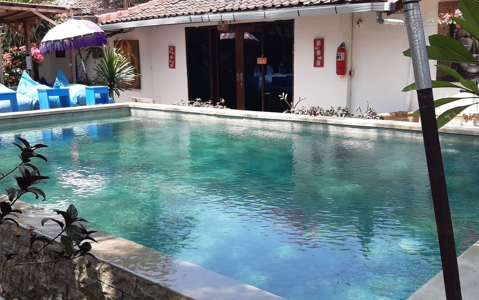 Kolam renang Gambar