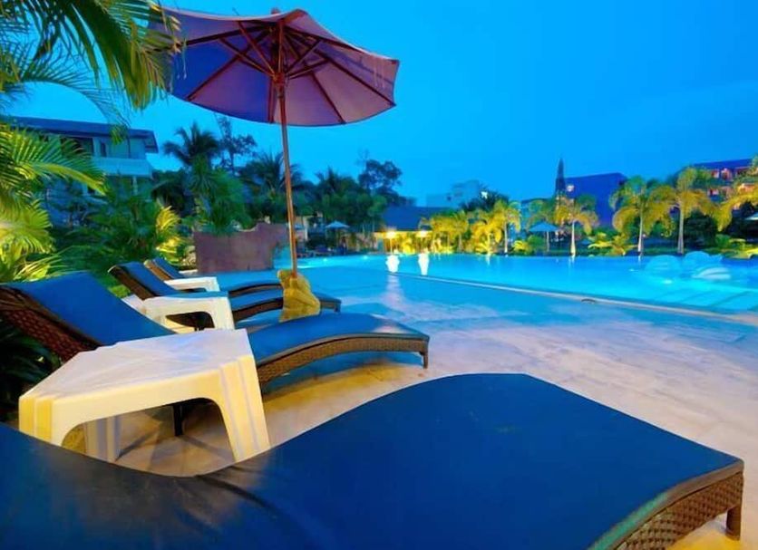 Kolam renang Gambar
