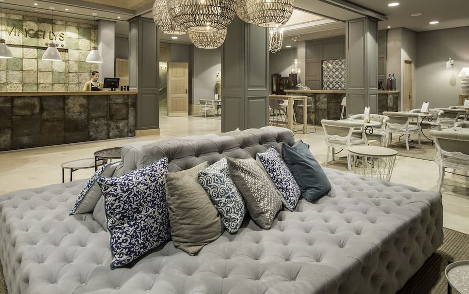 Balai Menunggu Gambar