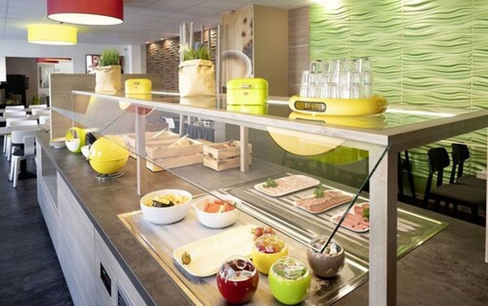 Buffet Gambar