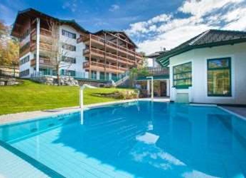 Kolam renang Gambar