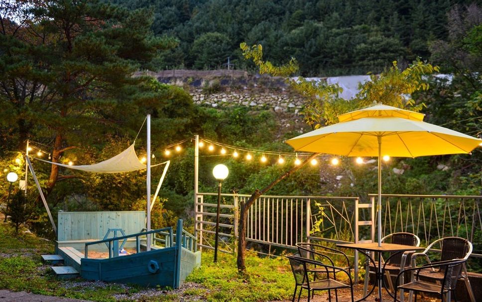 Patio Gambar