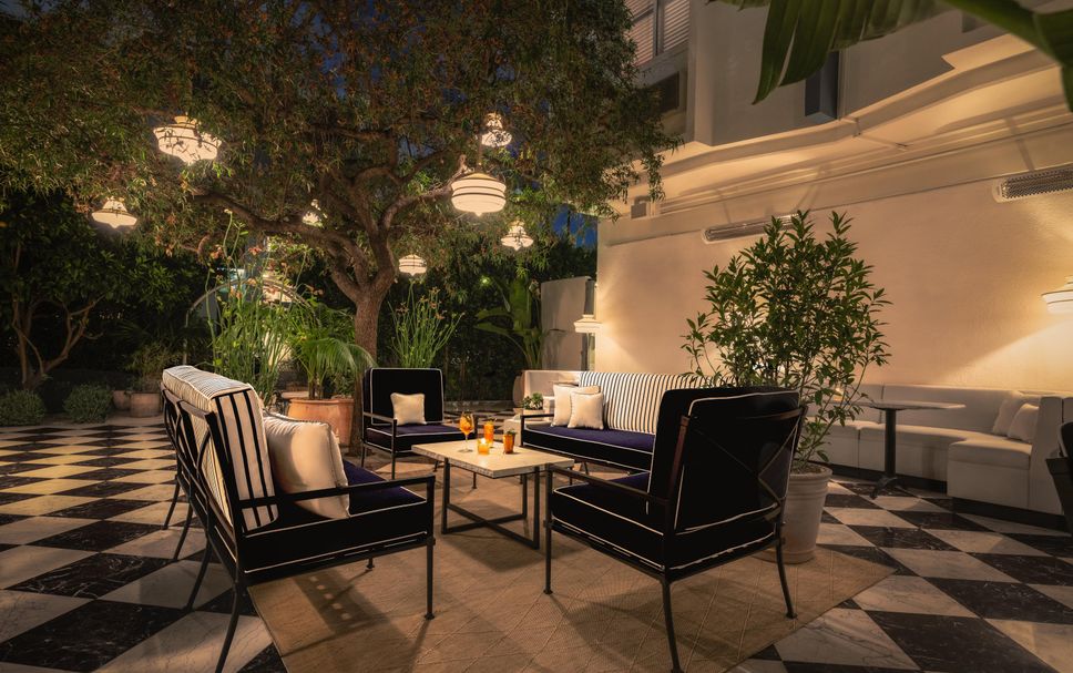 Patio Gambar