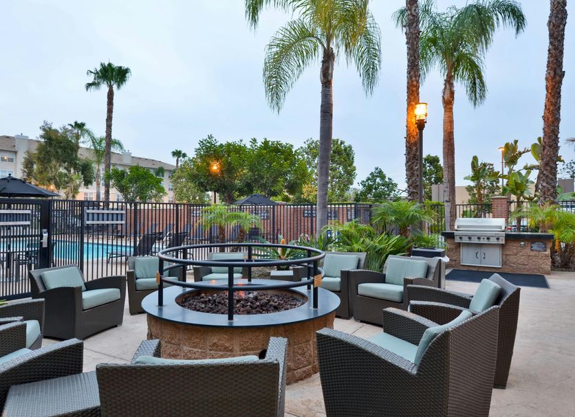 Patio Gambar