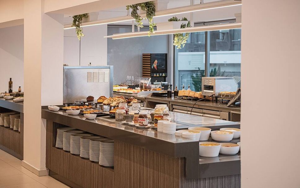 Buffet Gambar