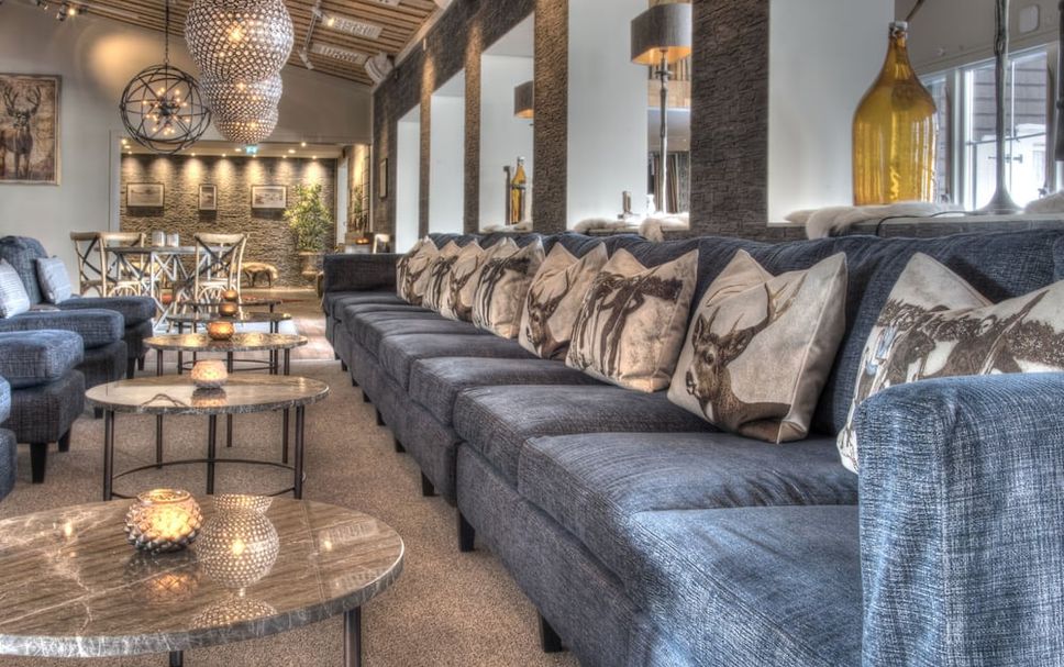 Balai Menunggu Gambar