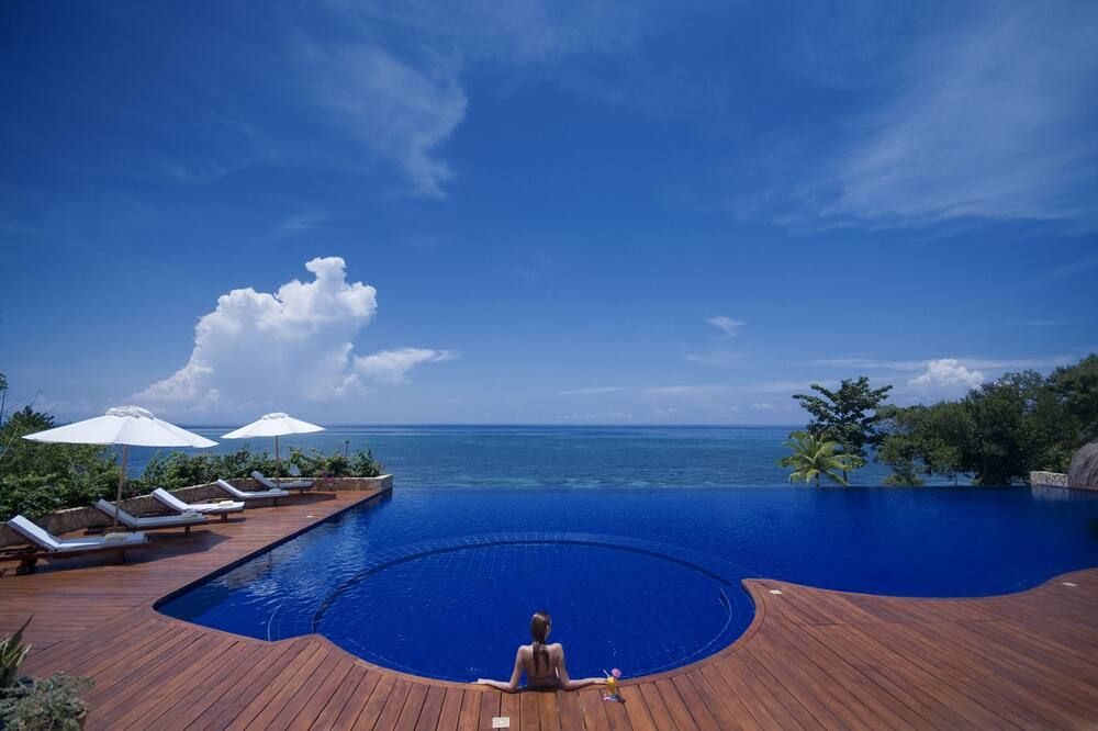 Kolam renang Gambar