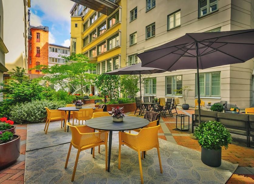 Patio Gambar