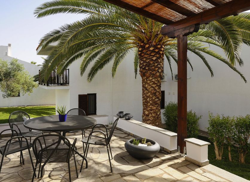 Patio Gambar