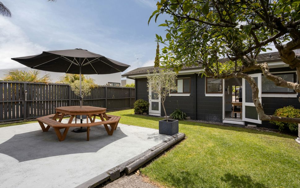 Patio Gambar