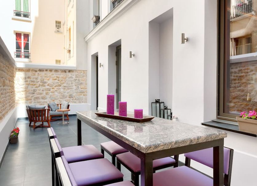 Patio Gambar