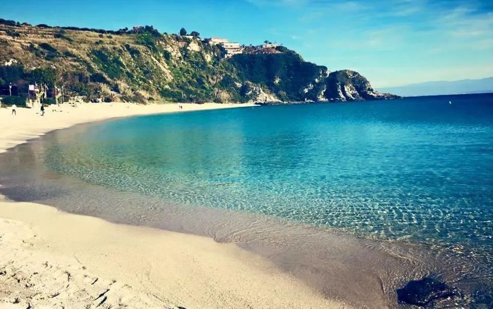 Pantai Gambar