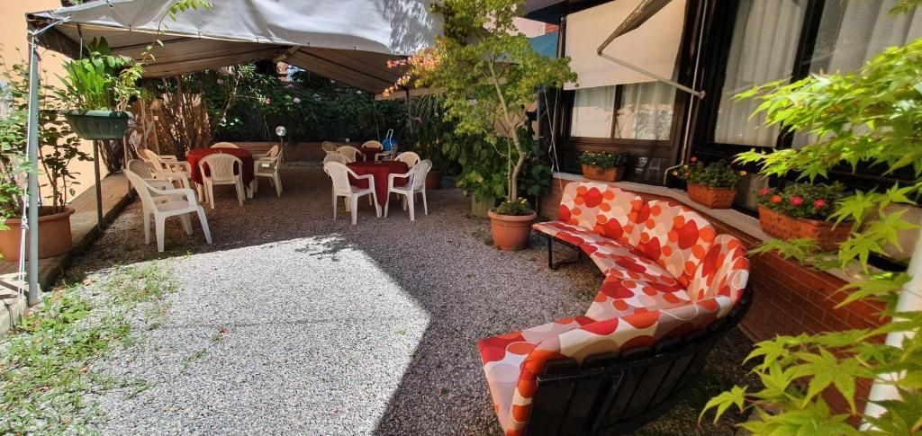 Patio Gambar