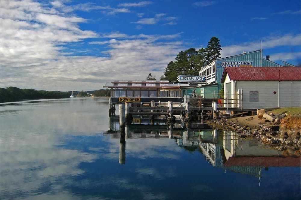 Pemandangan luar