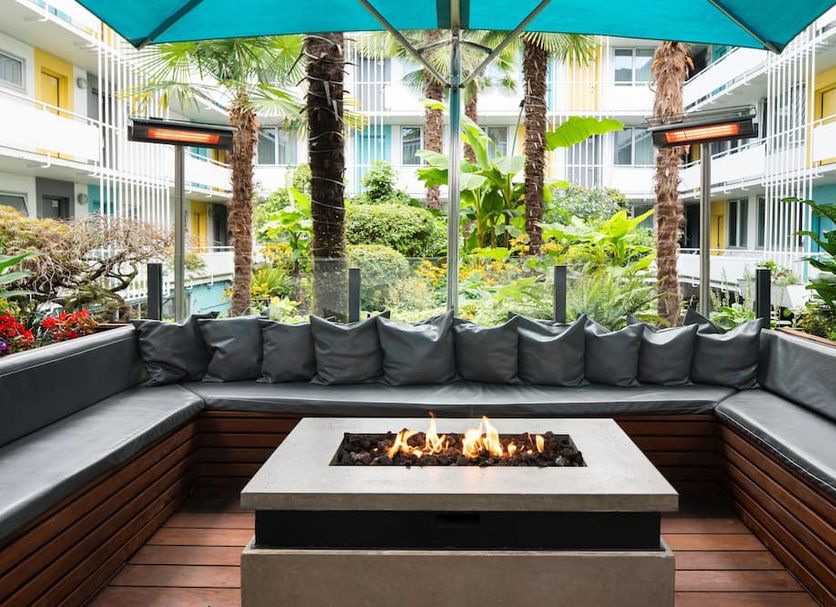Patio Gambar