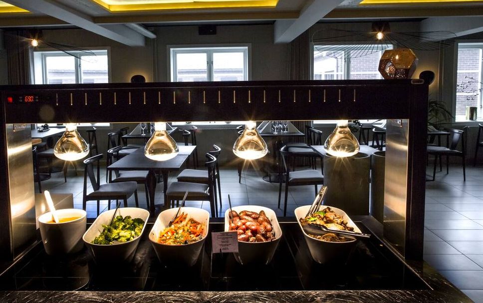 Buffet Gambar