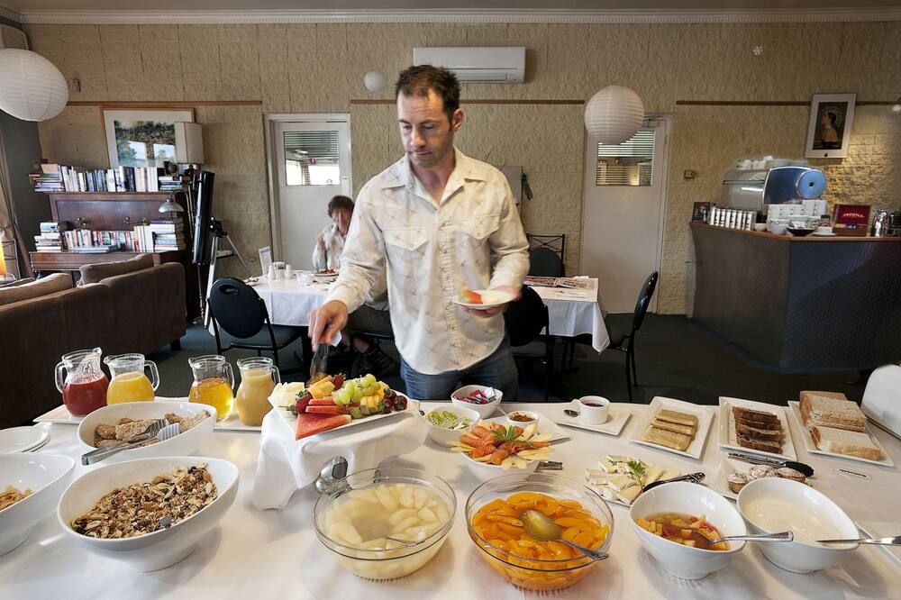 Buffet Gambar