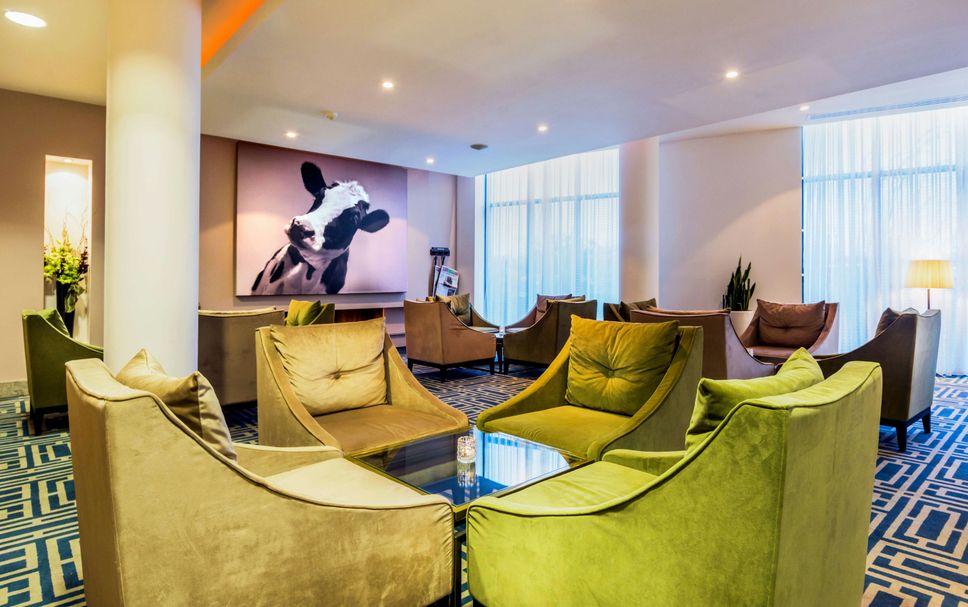 Balai Menunggu Gambar