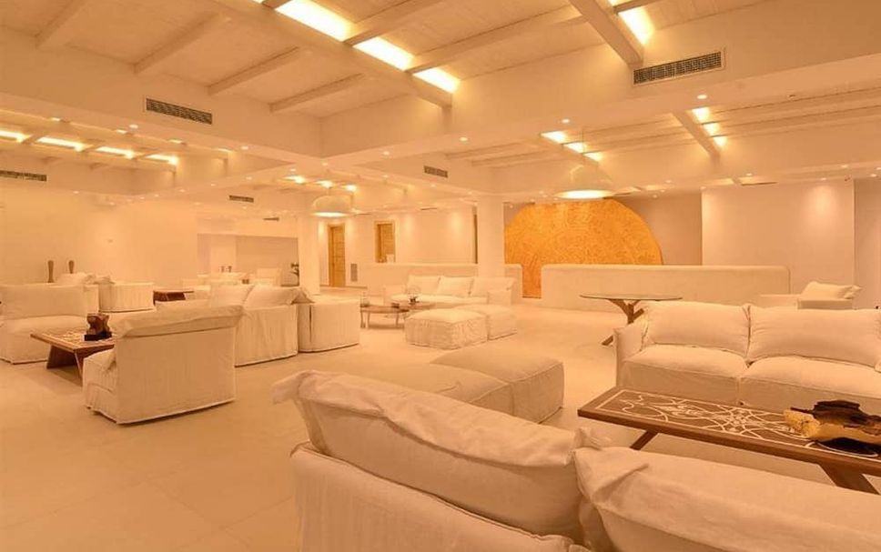 Balai Menunggu Gambar