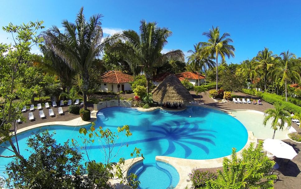Kolam renang Gambar