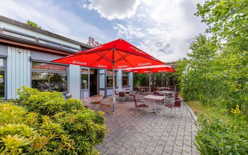 Patio Gambar