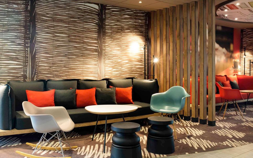 Balai Menunggu Gambar