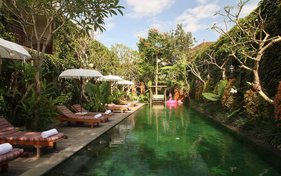Kolam renang Gambar