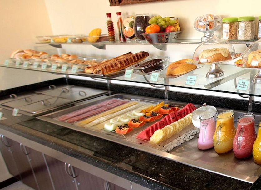 Buffet Gambar